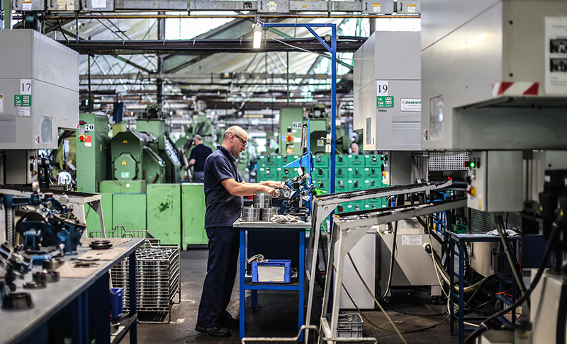 Six steps for preventing bearing failures in enterprise production